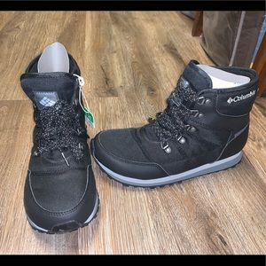 Columbia Women’s Wheatleigh Shorty Winter Boots